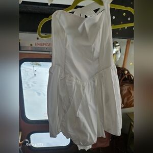 Elegant White Strapless Bubble Dress